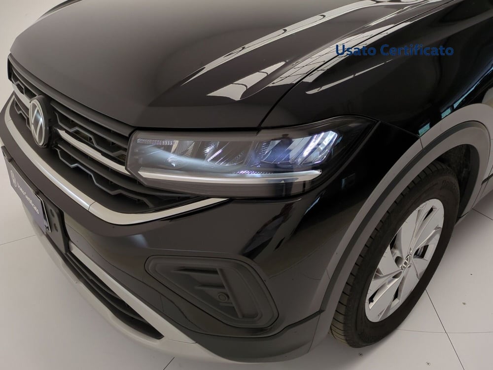 Volkswagen T-Cross usata a Avellino (8)