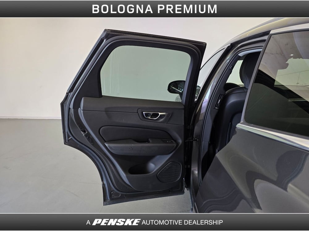 Volvo XC60 usata a Bologna (18)