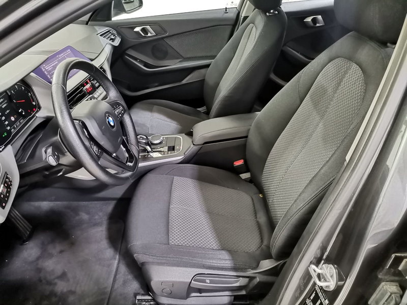 BMW Serie 1 5p. usata a Salerno (9)