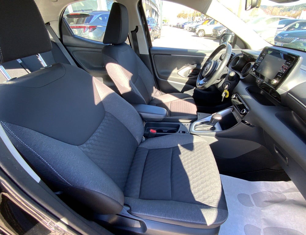 Toyota Yaris usata a Perugia (8)