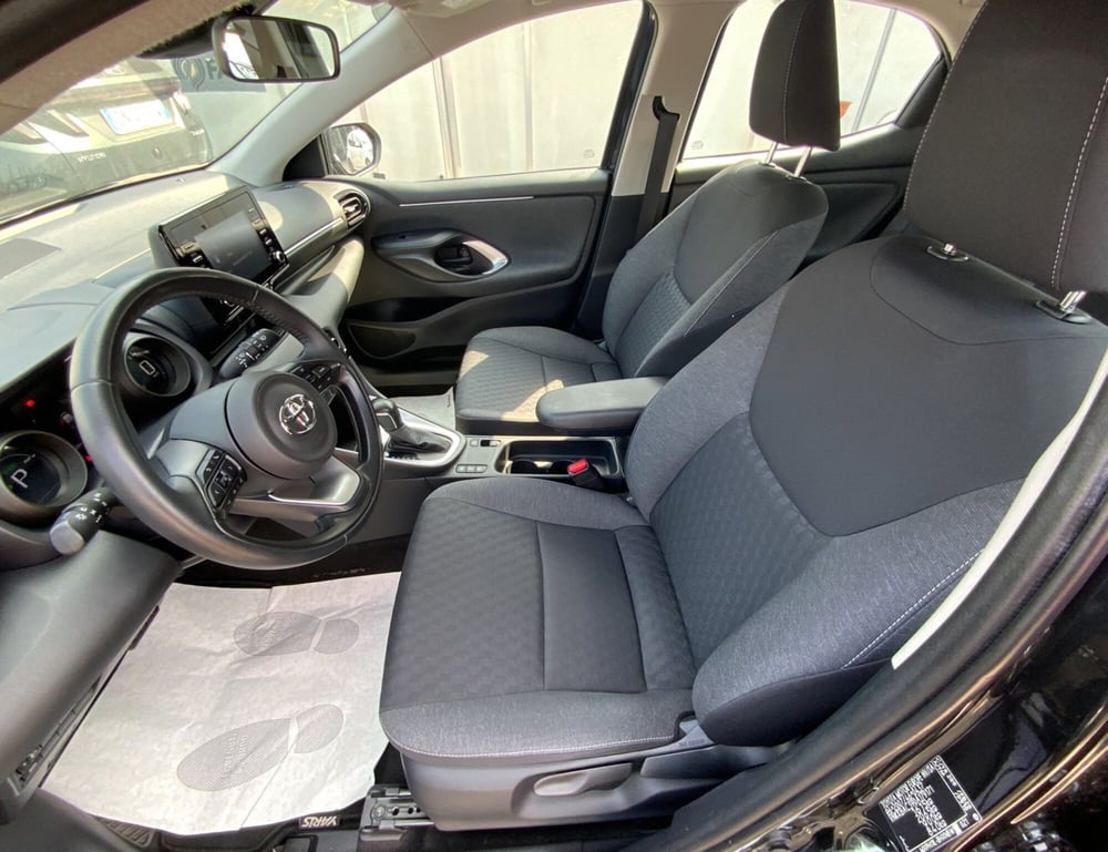 Toyota Yaris usata a Perugia (11)