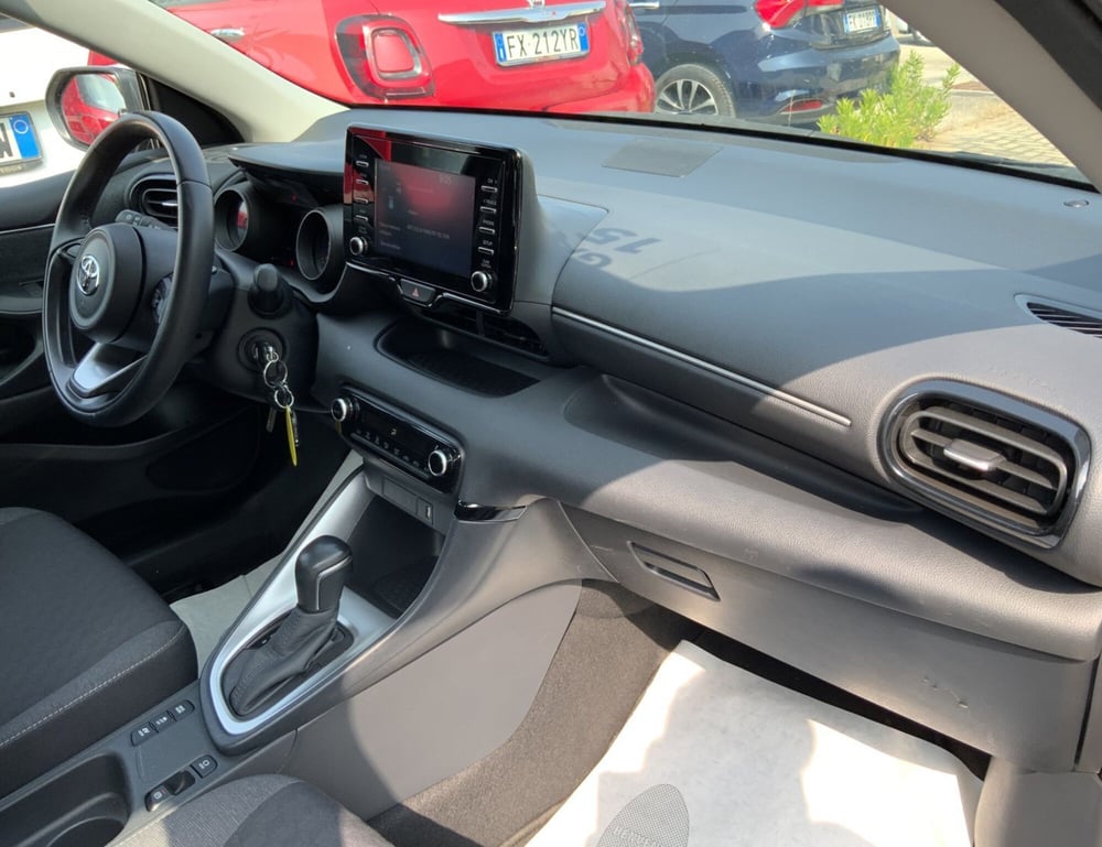 Toyota Yaris usata a Perugia (12)