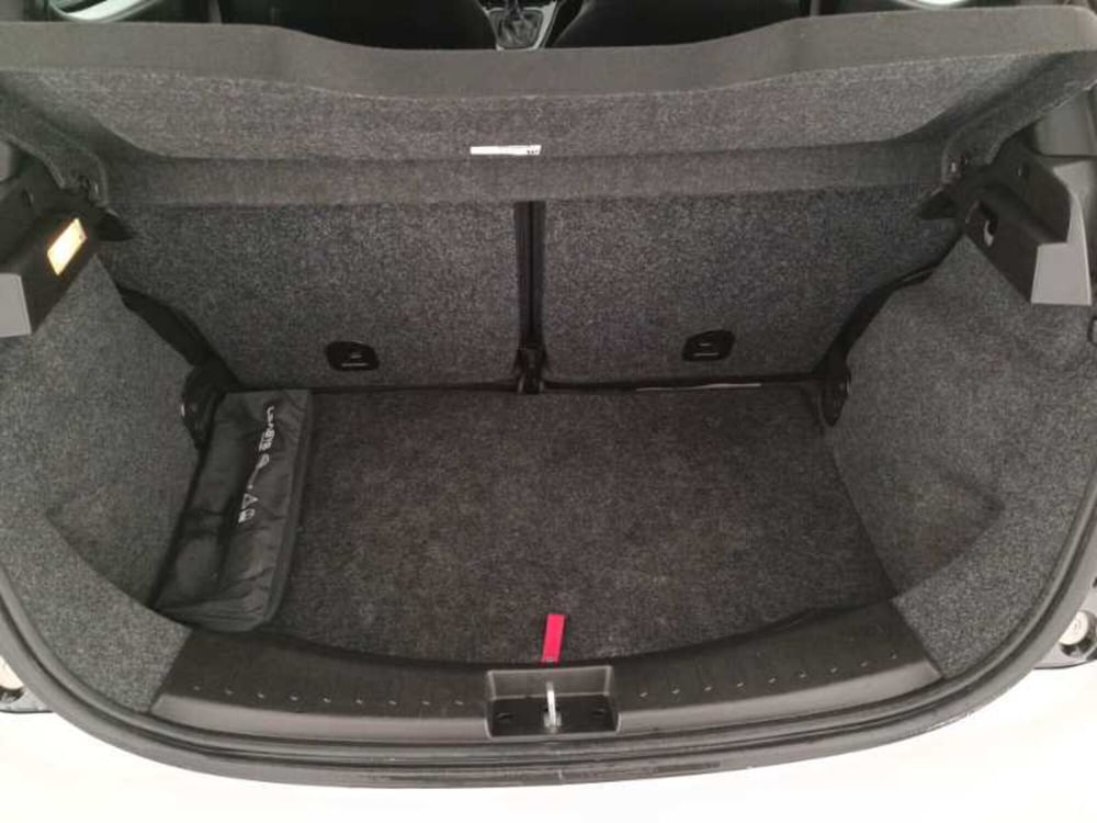 Lancia Ypsilon usata a Treviso (18)