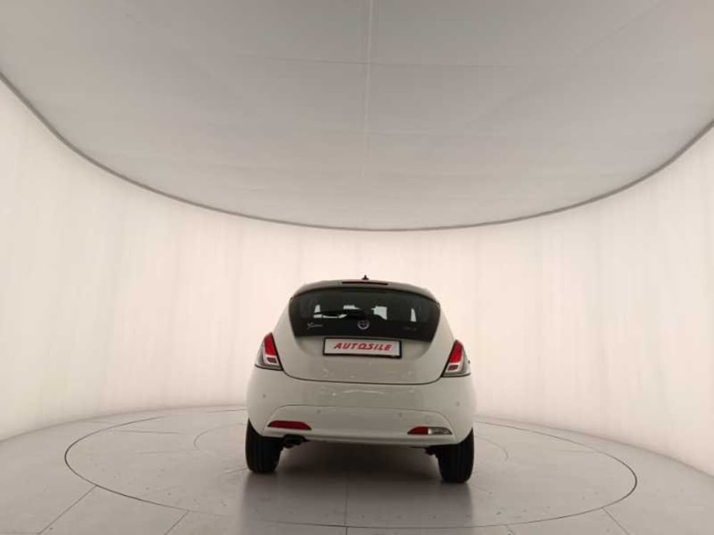 Lancia Ypsilon usata a Treviso (5)