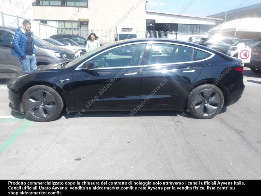 Tesla Model 3 usata a Modena (11)