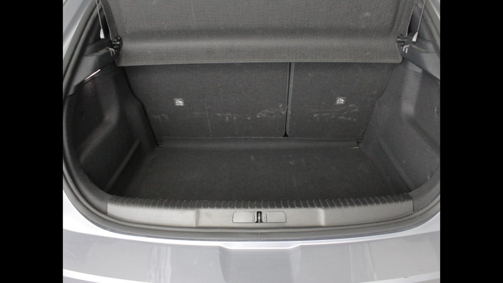 Opel Mokka usata a Palermo (6)