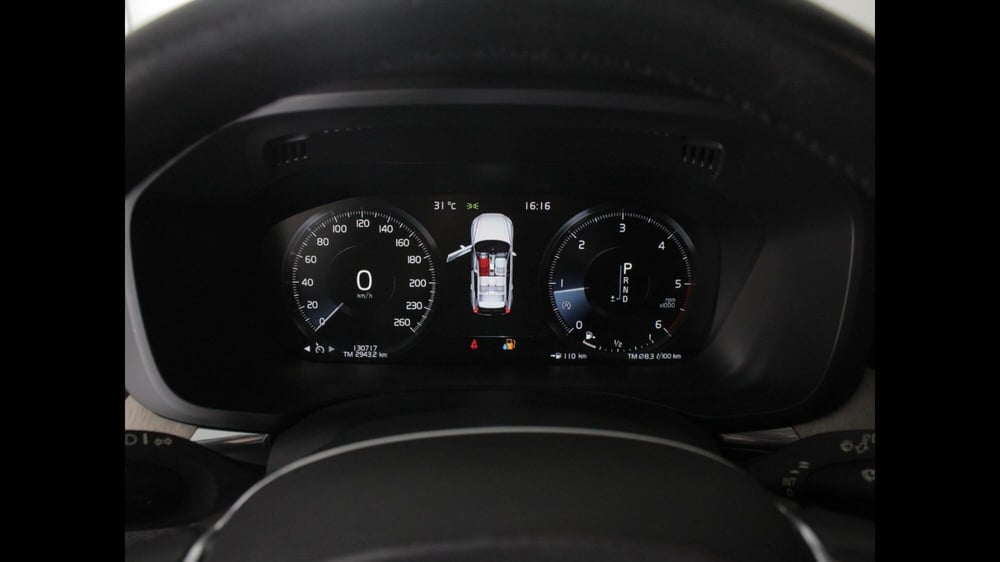 Volvo XC60 usata a Palermo (12)
