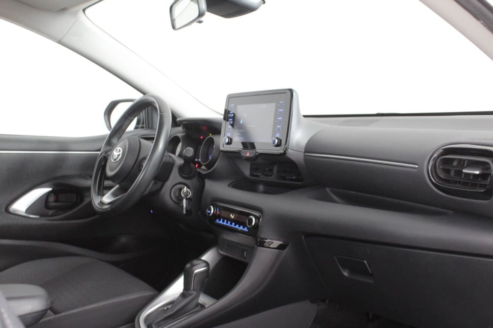 Toyota Yaris usata a Palermo (6)