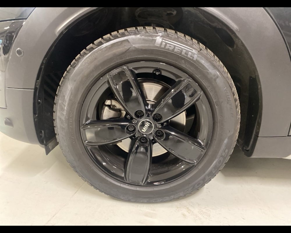 MINI Mini Countryman usata a Caserta (12)