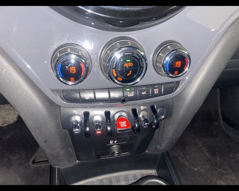 MINI Mini Countryman usata a Caserta (18)