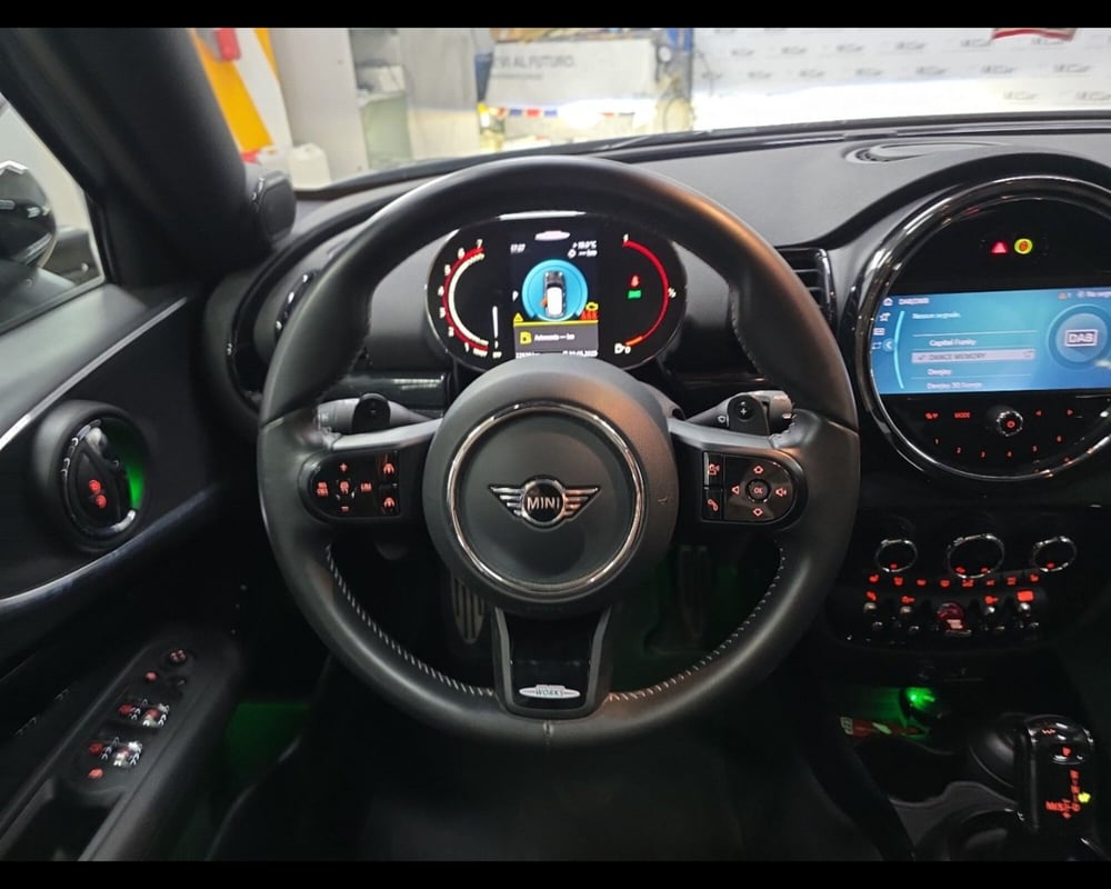 MINI Mini Clubman usata a Caserta (16)