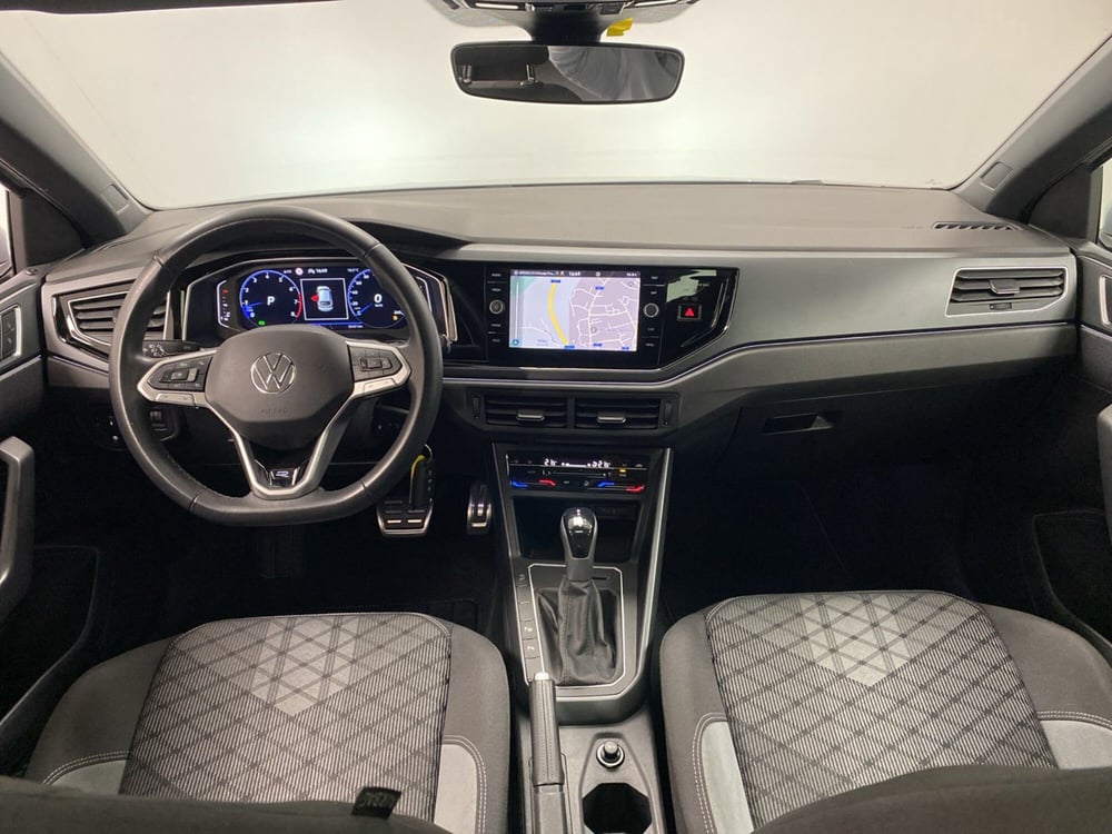 Volkswagen Taigo usata a Varese (14)