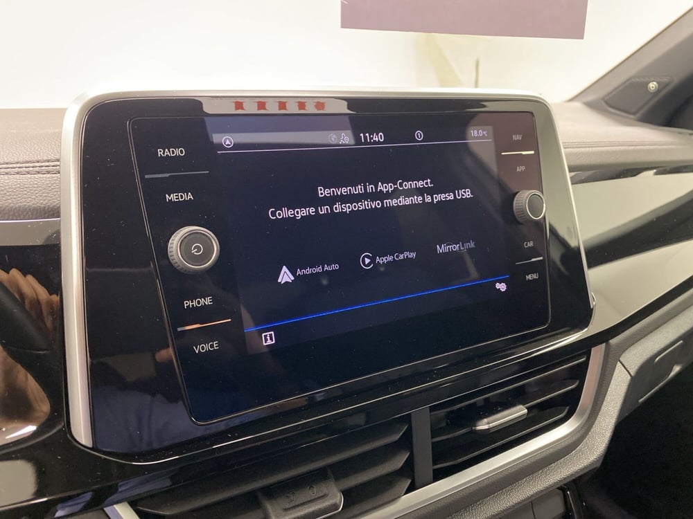 Volkswagen T-Roc usata a Varese (9)
