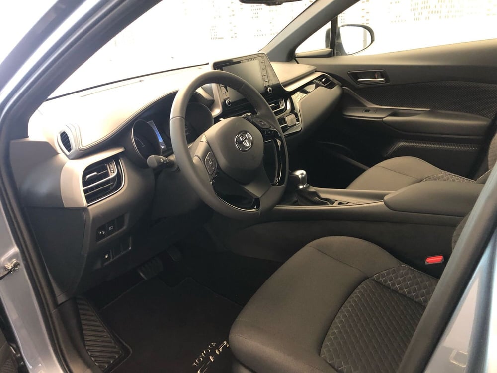 Toyota Toyota C-HR usata a Bergamo (16)