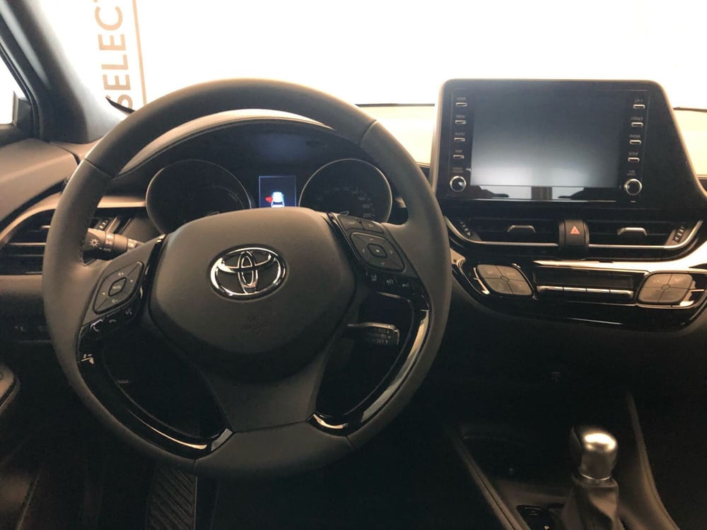 Toyota Toyota C-HR usata a Bergamo (14)