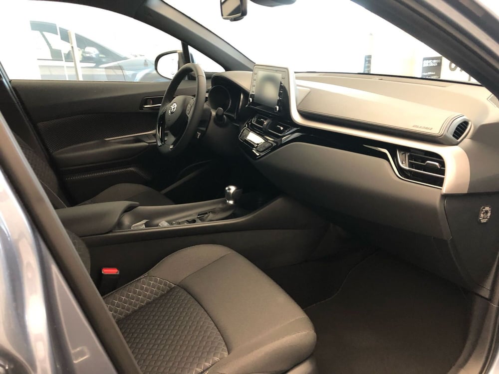 Toyota Toyota C-HR usata a Bergamo (6)