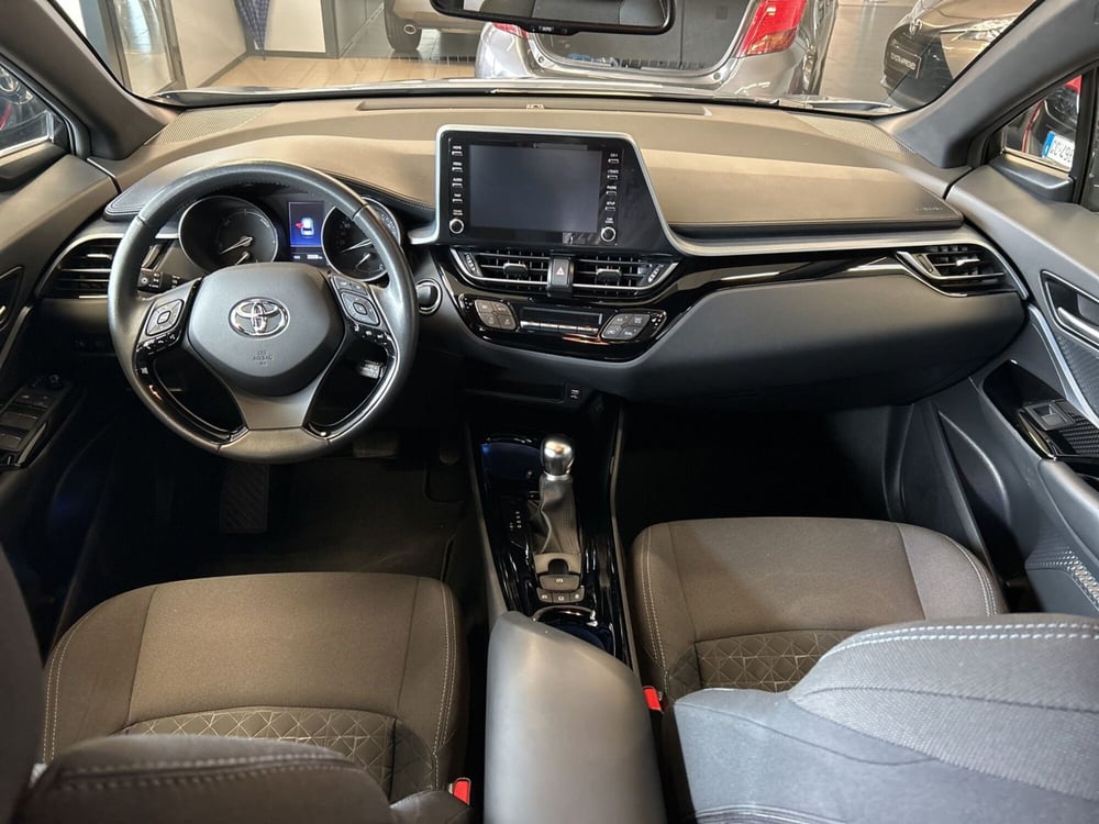 Toyota Toyota C-HR usata a Bergamo (8)