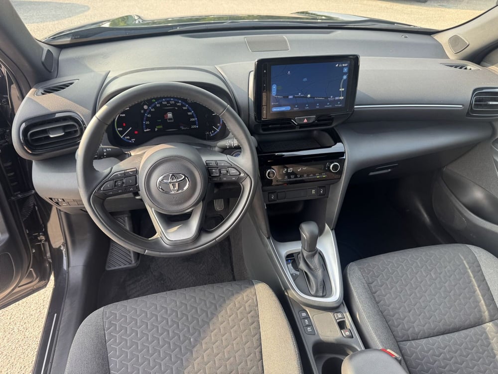 Toyota Yaris Cross usata a Pordenone (13)