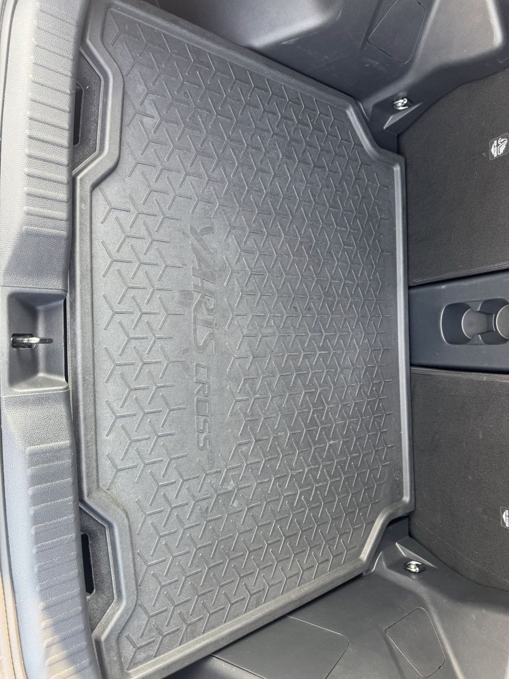 Toyota Yaris Cross usata a Pordenone (14)