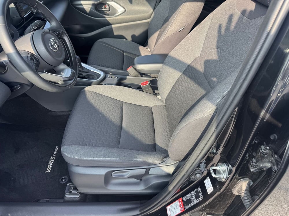 Toyota Yaris Cross usata a Pordenone (9)