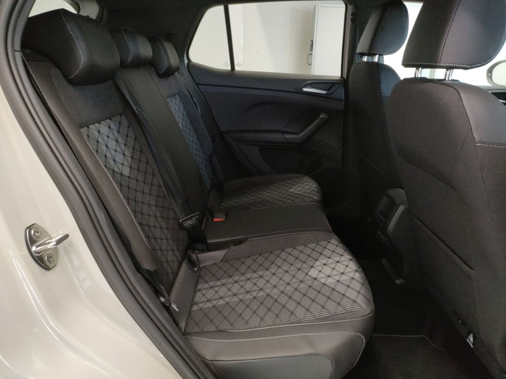 Volkswagen T-Cross nuova a Bologna (19)