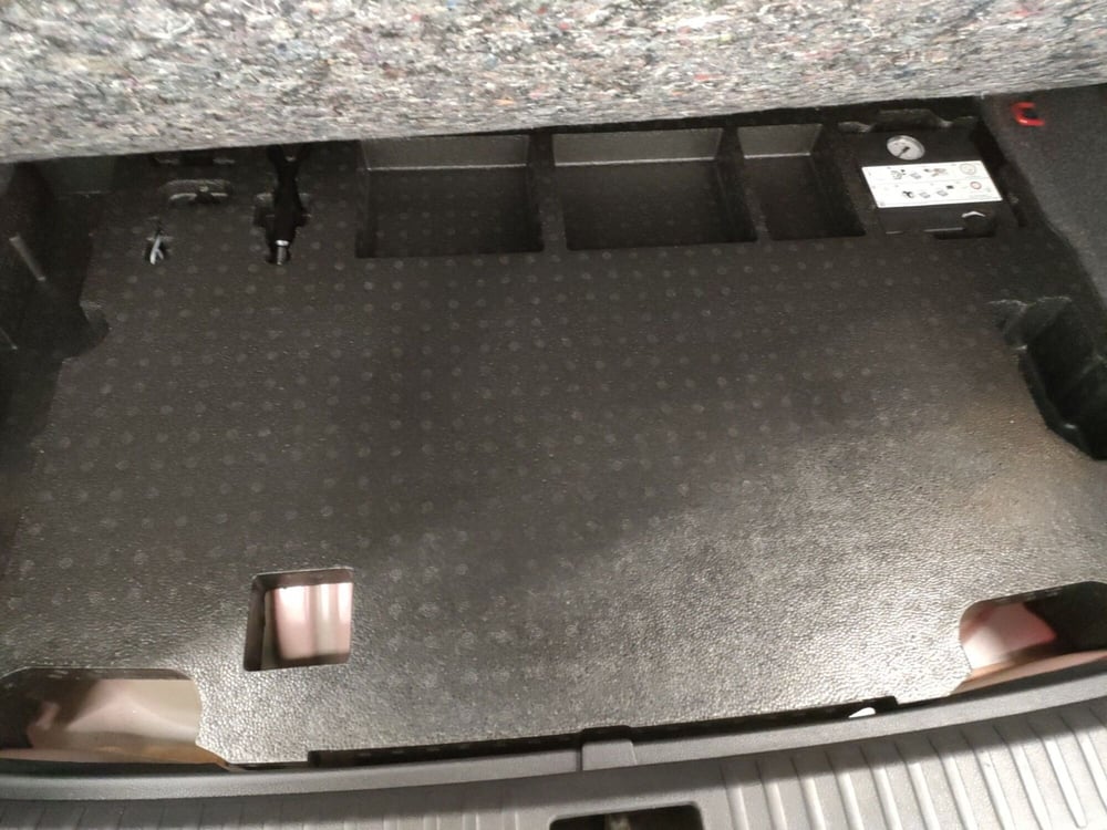 SEAT Arona usata a Bologna (17)