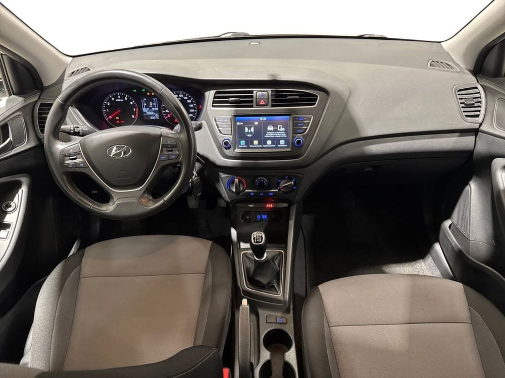 Hyundai i20 usata a Firenze (11)