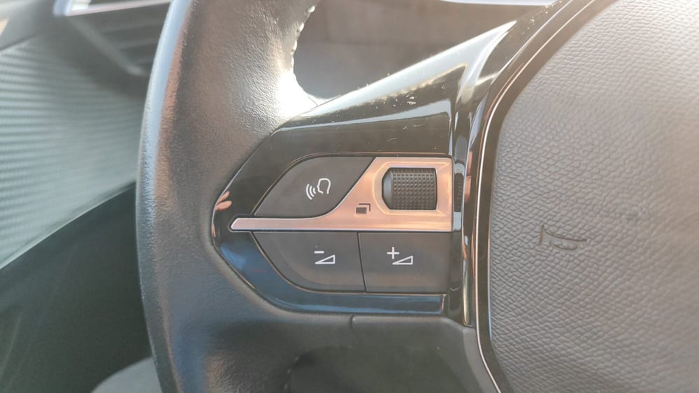 Peugeot 208 usata a Firenze (16)