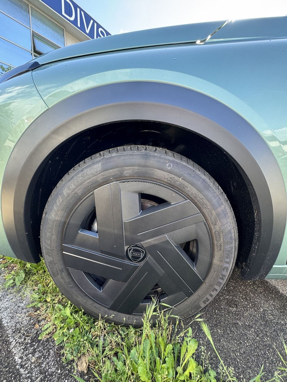 Lancia Ypsilon nuova a Frosinone (10)