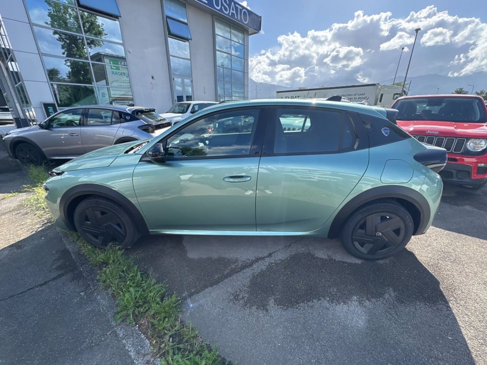 Lancia Ypsilon nuova a Frosinone (3)
