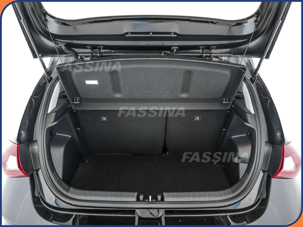 Hyundai i20 usata a Milano (10)