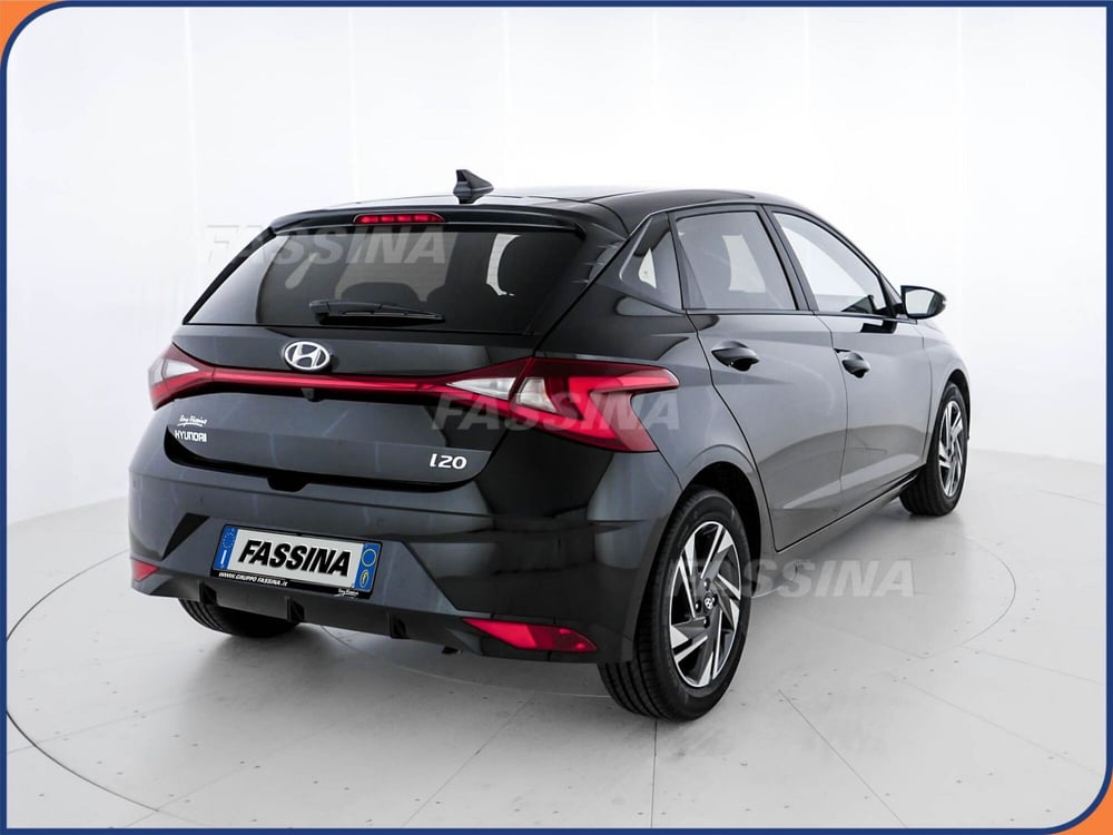 Hyundai i20 usata a Milano (7)