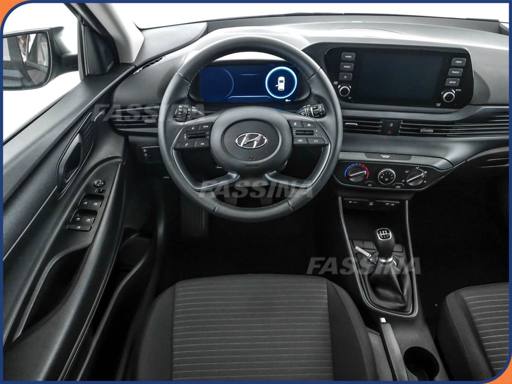 Hyundai i20 usata a Milano (9)