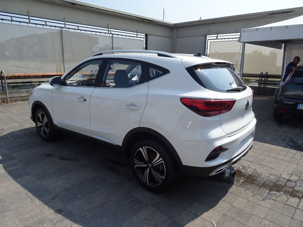 Mg ZS nuova a Lucca (2)