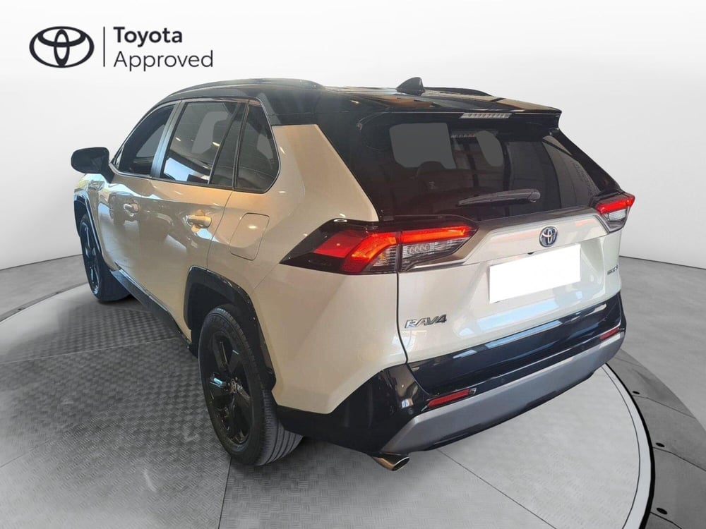 Toyota Rav4 usata a Cagliari (4)