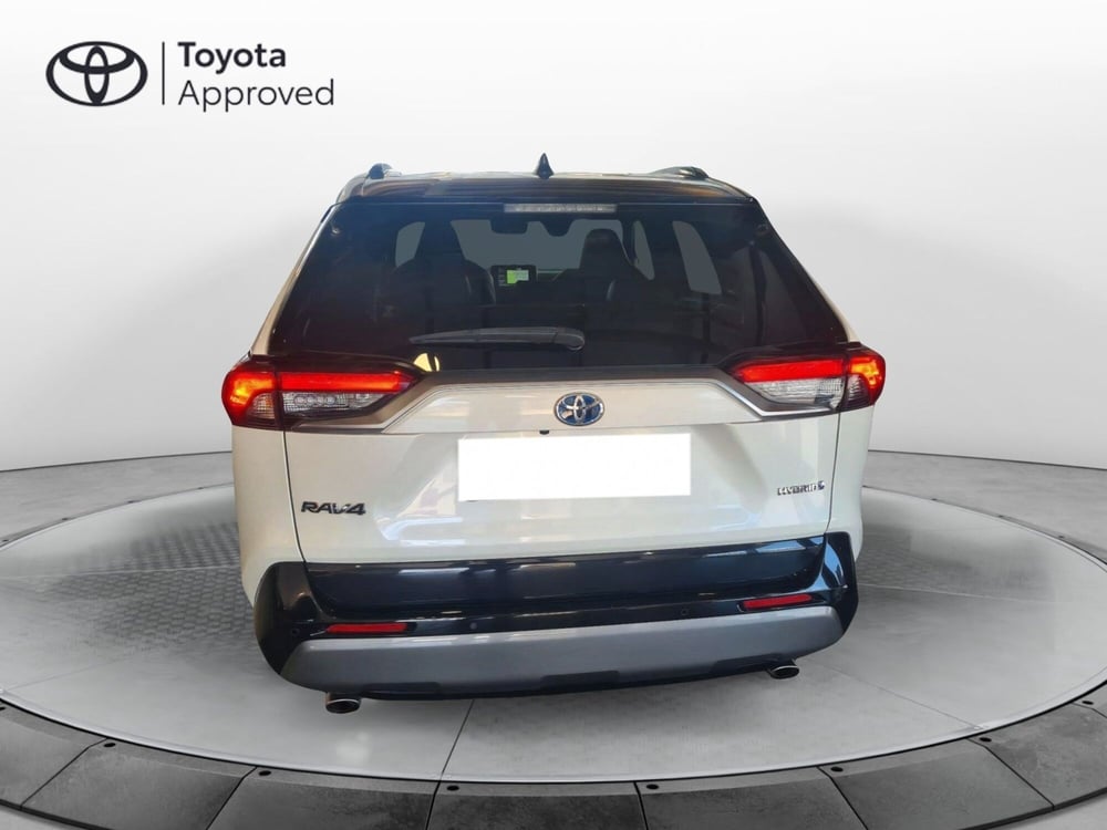 Toyota Rav4 usata a Cagliari (5)