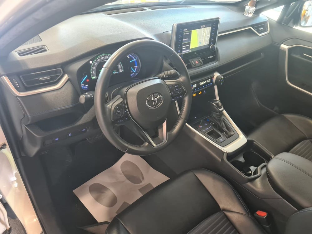Toyota Rav4 usata a Cagliari (6)