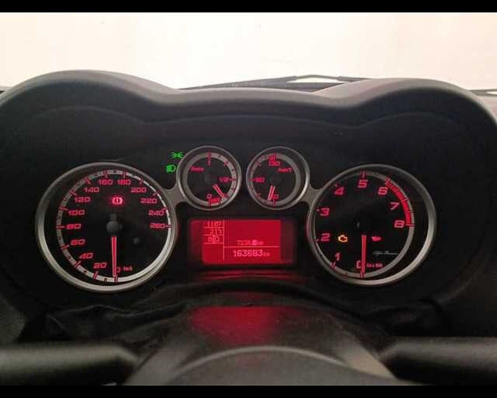 Alfa Romeo MiTo usata a Venezia (10)