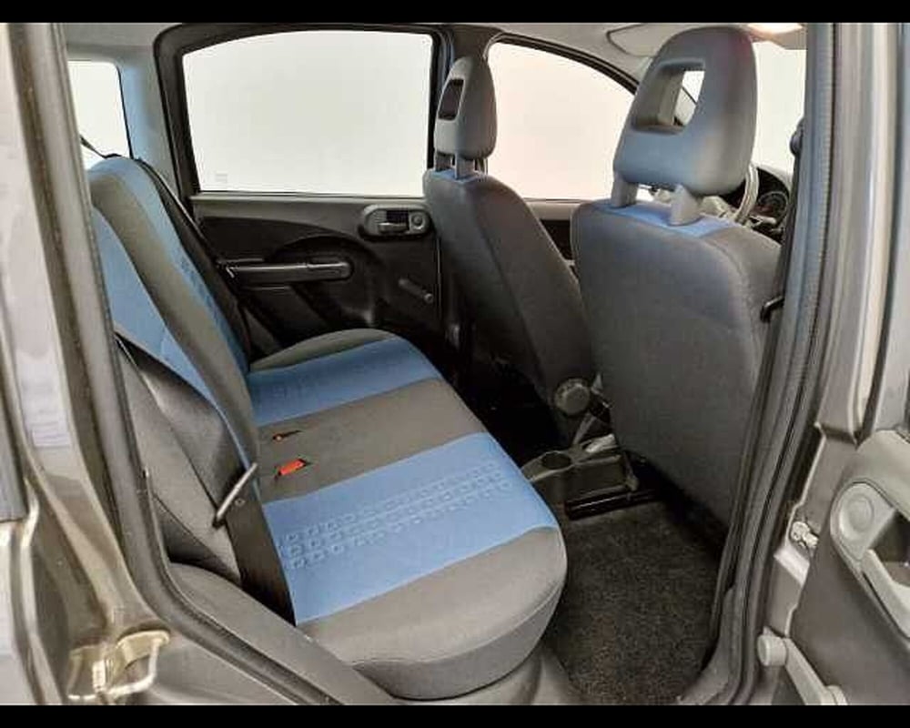 Fiat Panda usata a Milano (11)