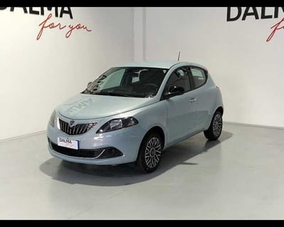 Lancia Ypsilon 1.0 FireFly 5 porte S&amp;S Hybrid Ecochic UnYca nuova a Solaro