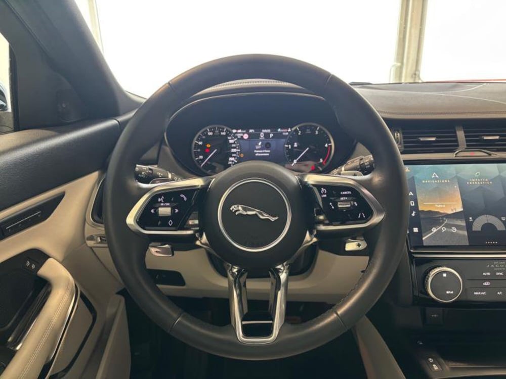 Jaguar E-Pace usata a Venezia (12)