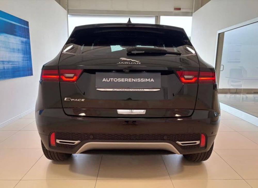 Jaguar E-Pace usata a Venezia (6)