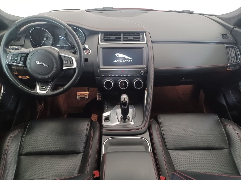 Jaguar F-Pace usata a Torino (4)