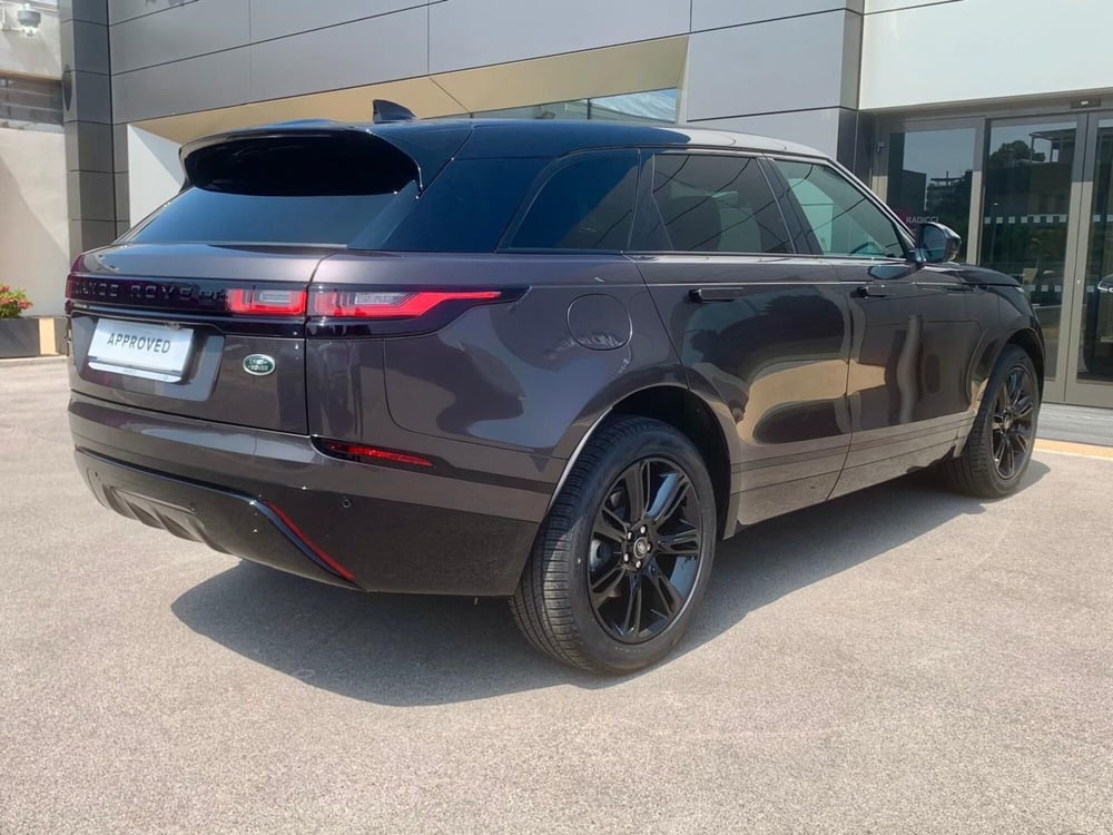 Land Rover Range Rover Velar usata a Bari (2)