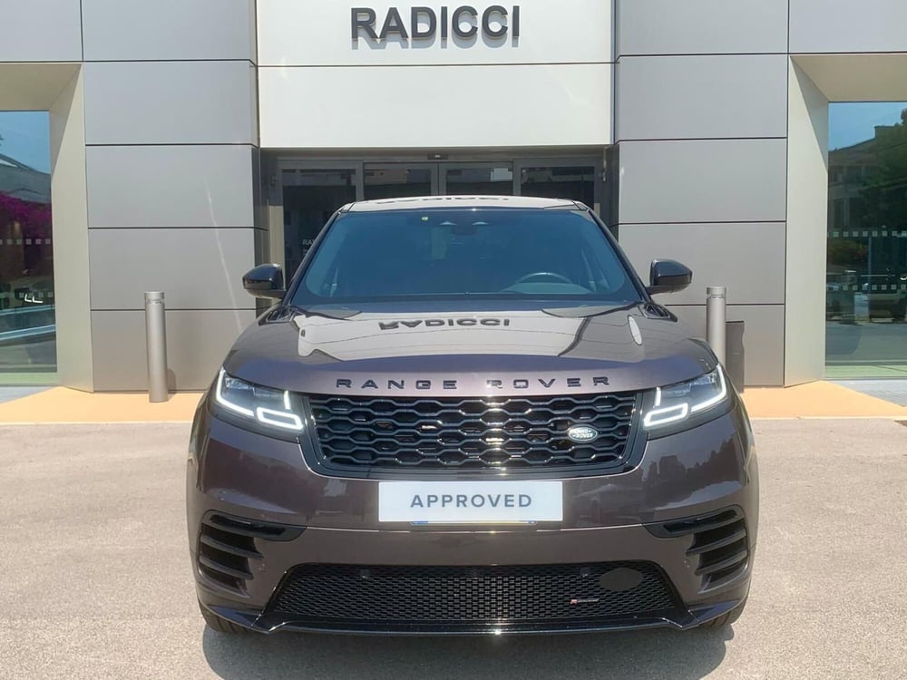 Land Rover Range Rover Velar usata a Bari (8)