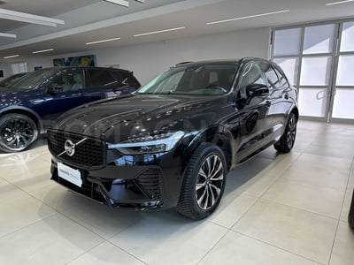 Volvo XC60 B4 automatico Plus Dark del 2024 usata a Forli&#039;