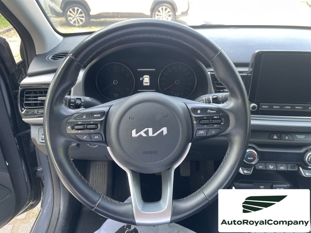 Kia Rio usata a Roma (12)