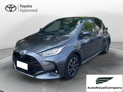 Toyota Yaris 1.5 Hybrid 5 porte Lounge del 2020 usata a Roma