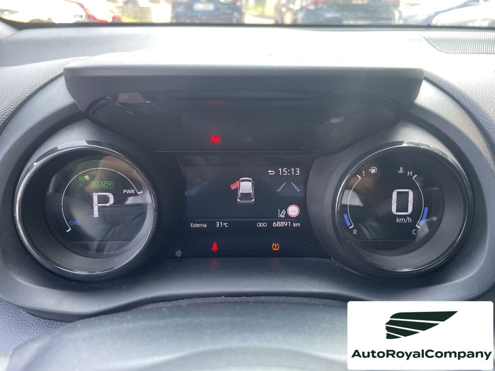 Toyota Yaris usata a Roma (15)