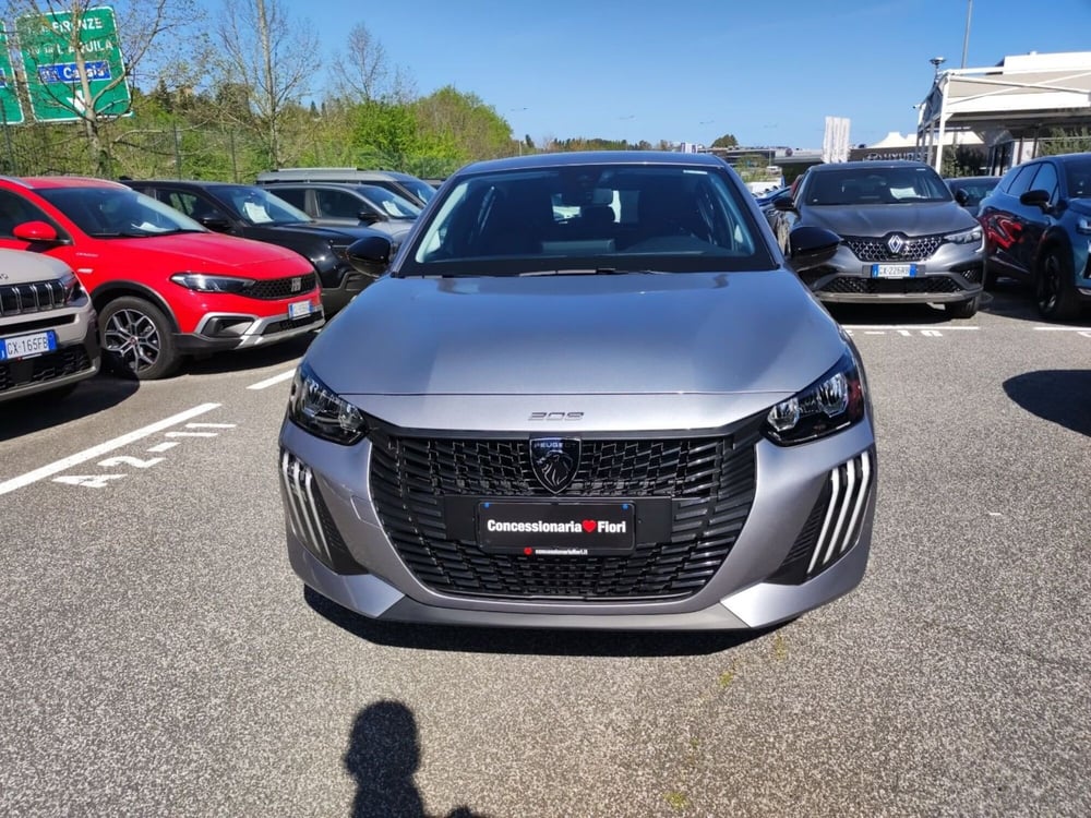 Peugeot 208 nuova a Latina (7)